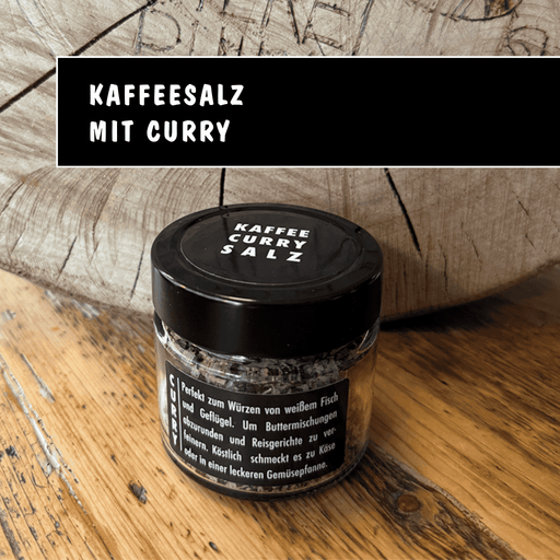 Glas mit Kaffee Gewürzsalz mit Curry, schwarzes Etikett, handbeschriftet, Feinkost aus Nidda.